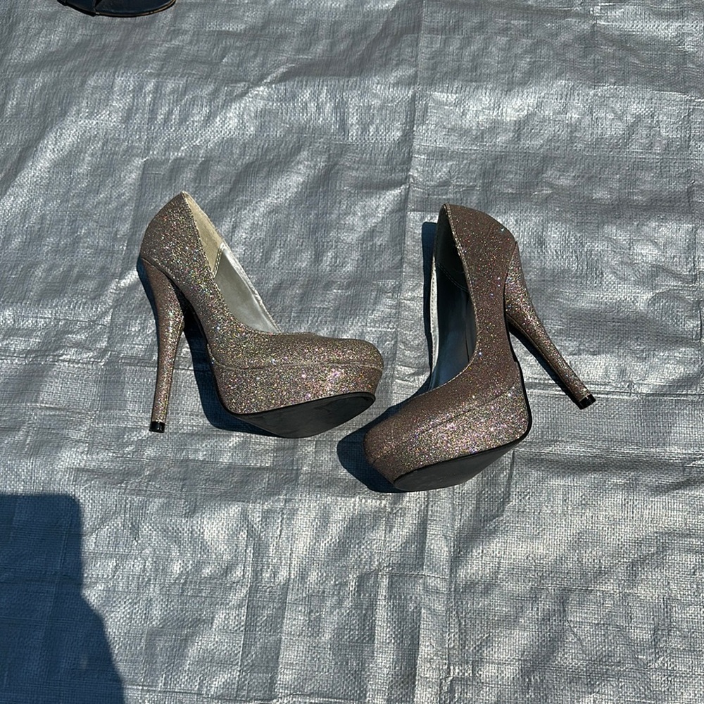 Speed Limit 98 Glitter Platform Heels